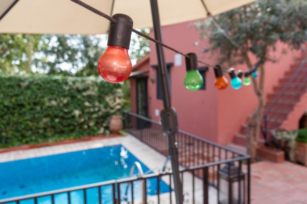 הוילה Borgona La Casita Del Patio מראה חיצוני תמונה