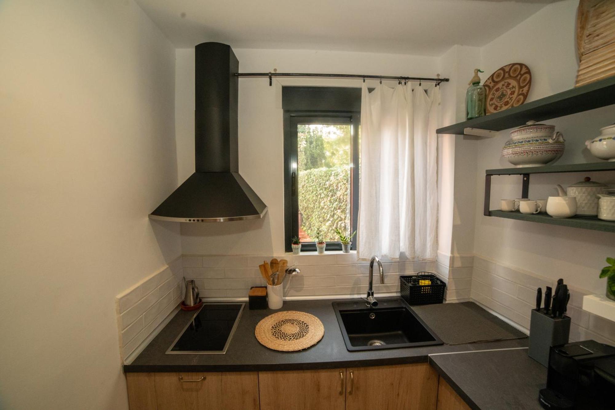 הוילה Borgona La Casita Del Patio מראה חיצוני תמונה